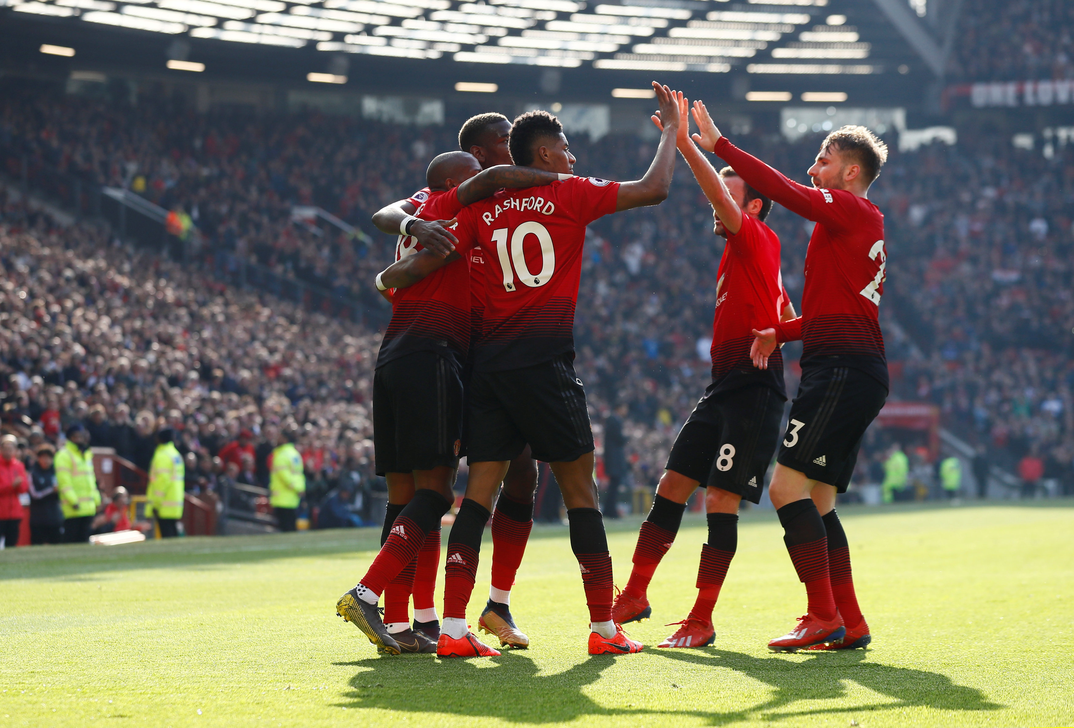 围不谋而合 围不谋而合